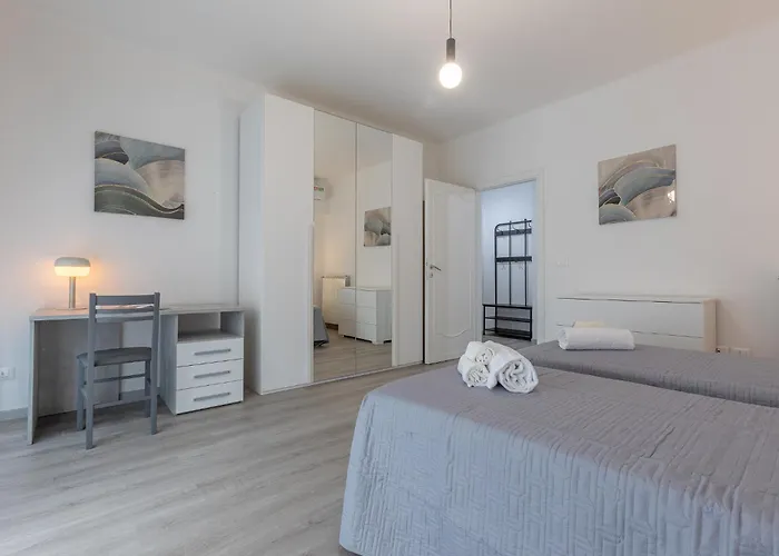 Guesthost - Matinum & Spacious *