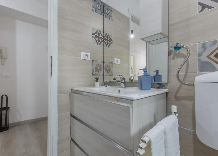 Guesthost - Matinum & Spacious * بولونيا